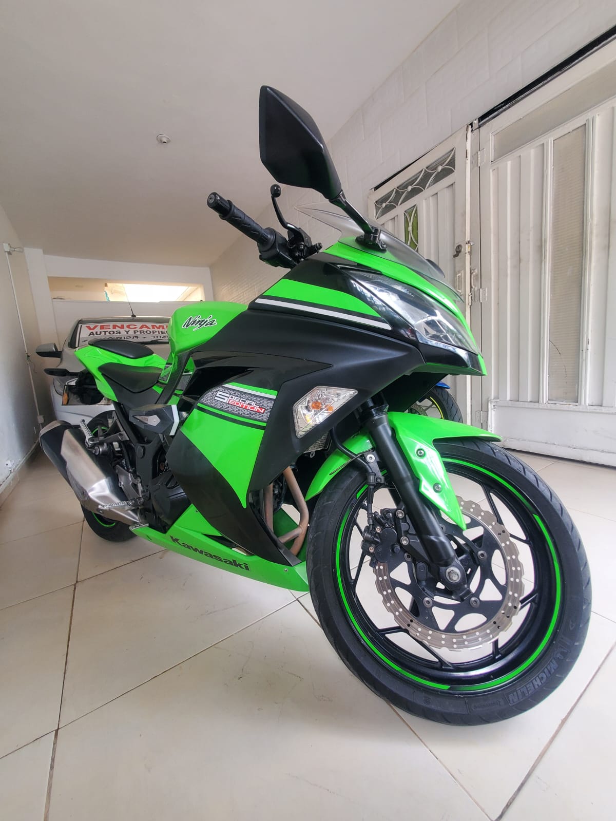 KAWASAKI NINJA 300