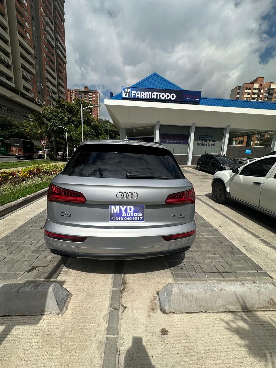 AUDI Q5 BLACK EDITION