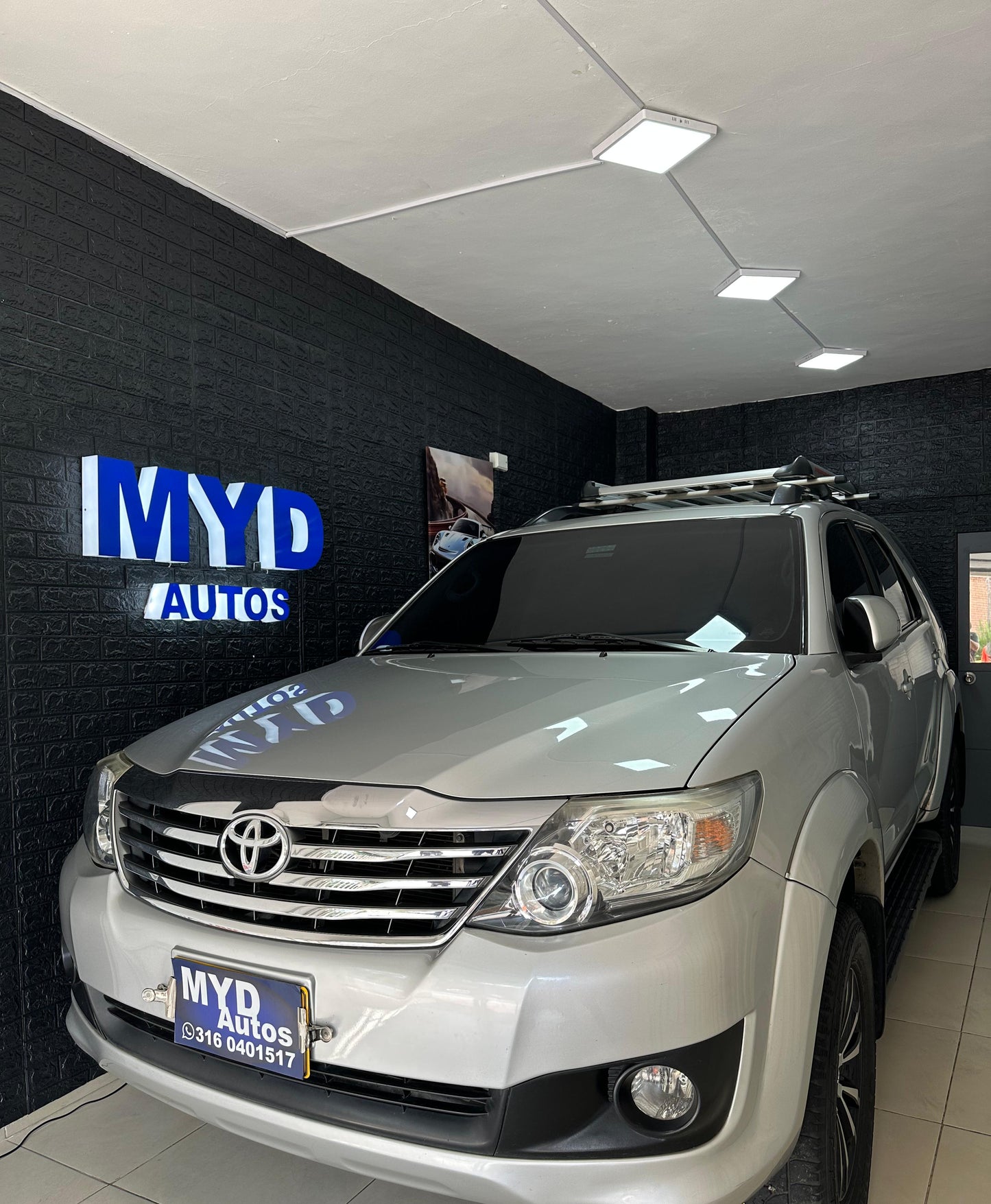 TOYOTA FORTUNER